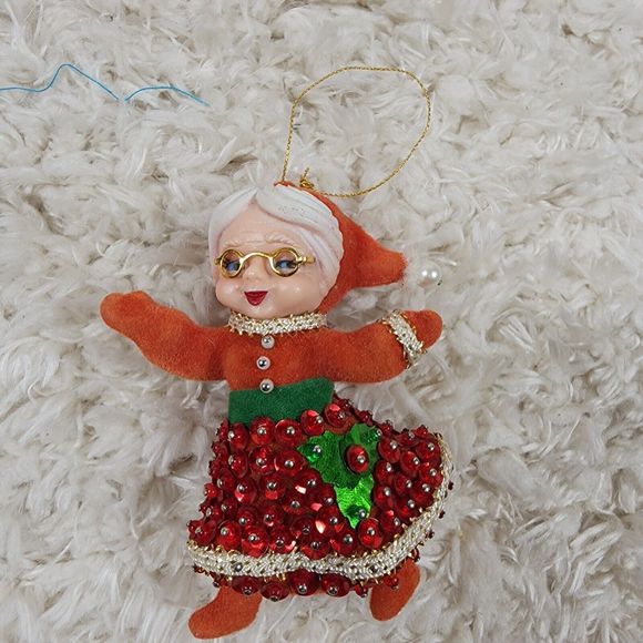 Vintage Mr & Ms Claus Christmas Tree Ornaments Beaded Sequin Felted Figures - Picture 2 of 12